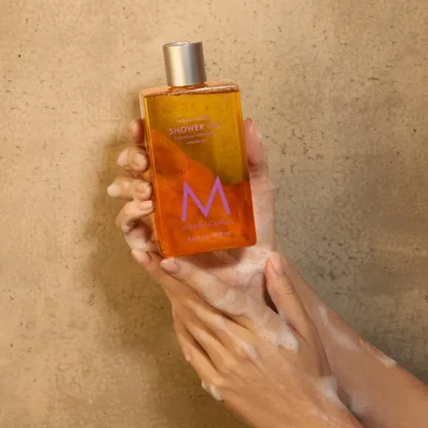 Sữa Tắm Moroccanoil Shower Gel 250ml - Gel Tắm Dưỡng Ẩm Dầu Argan Chống Oxy Hóa, Hương Thơm Tự Nhiên, Phù Hợp Mọi Loại Da