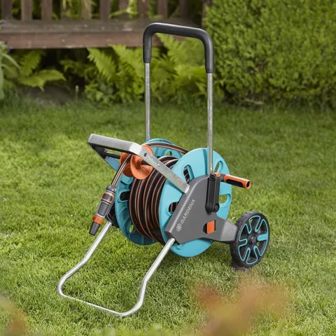 Vòi tưới cây xe cuộn Gardena 18517-20, 20m, thiết kế tiện lợi, chất liệu cao cấp, tay cuốn dễ sử dụng - Giải pháp tưới cây thông minh