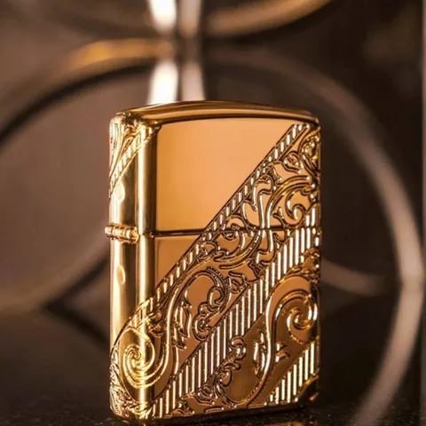 Bật lửa Zippo 2018 Collectible of the Year - Armor Vàng Sang Trọng, Phiên Bản Sưu Tầm Đặc Biệt, Quà Tặng Cho Người Sưu Tầm