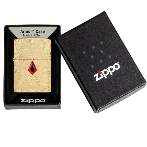 Bật Lửa Zippo 49802 Armor Họa Tiết Mèo Thần Tài May Mắn - Độc Đáo, Vỏ Đồng Thau Bền Chắc, Ấn Tượng Quà Tặng Fans Mèo