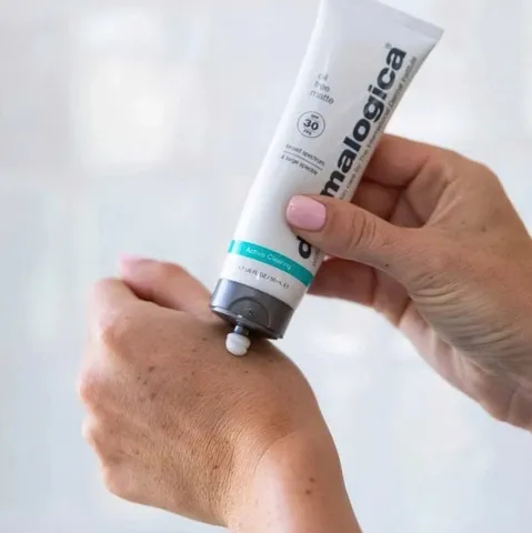 Kem Chống Nắng Dermalogica Oil Free Matte SPF30 - Dành Cho Da Dầu, Kiểm Soát Bóng Dầu, Nhẹ Mượt, Bảo Vệ UV