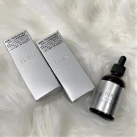 Serum Trẻ Hóa Da High Class Moist Essence 60ml - Giúp Tái Tạo, Căng Bóng, Ngăn Ngừa Lão Hóa với Collagen và Hyaluronic Acid