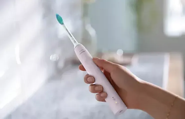 Bộ 2 Bàn Chải Đánh Răng Điện Philips HX3675/15 Series 3100 - Công Nghệ Làm Sạch Mạnh Mẽ, Bảo Vệ Nướu Lợi, Màu Hồng và Đen