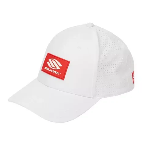 Mũ Pickleball Selkirk Sport Red Label - Mũ trắng có vành rộng, thể thao thoáng khí, chất liệu co giãn, phong cách thời trang, phù hợp cho người chơi pickleball.