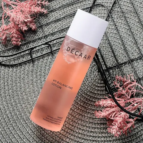 Lotion Décaar PH Balancing - Dưỡng ẩm, cân bằng độ pH cho mọi loại da với chiết xuất thiên nhiên - Sản phẩm chăm sóc da hiệu quả