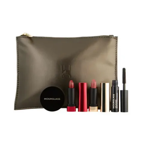 Bộ trang điểm Hourglass Travel Gift Set 4 món - mỹ phẩm cao cấp cho chuyến đi, quà tặng hoàn hảo cho tín đồ làm đẹp.