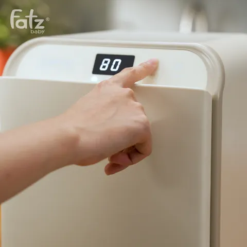 Máy Tiệt Trùng Sấy Khô Khử Mùi UVC-LED Fatzbaby Plasmax 10 FB4812ZH - Công Nghệ Plasma Tiệt Trùng Tuyệt Đối Cho Bình Sữa 13L