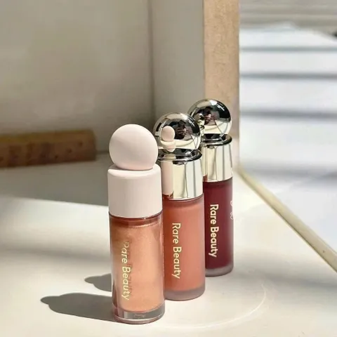 Set má hồng kem Rare Beauty Mini Blush & Luminize Trio - Trang điểm tự nhiên rạng rỡ từ Selena Gomez - Bộ 3 sản phẩm chất lượng cao
