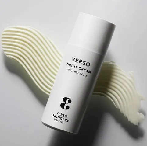Kem Retinol Verso Night Cream 50ml - Hỗ trợ tái tạo, trẻ hóa da ban đêm, cấp ẩm và làm sáng da, giảm nếp nhăn hiệu quả.