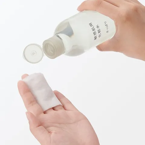 Nước Hoa Hồng Muji Toning Water Light 300ml - Dành Cho Da Dầu, Da Hỗn Hợp - Giúp Cấp Ẩm Và Làm Dịu Da Nhạy Cảm