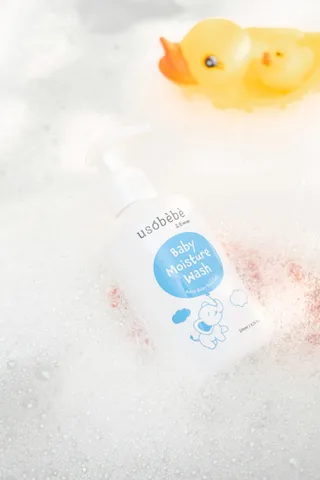 Sữa Tắm Gội Cấp Ẩm Dịu Nhẹ Usobebe Cho Bé 200ml - An Toàn, Không Cay Mắt, Dưỡng Ẩm Cho Da Nhạy Cảm