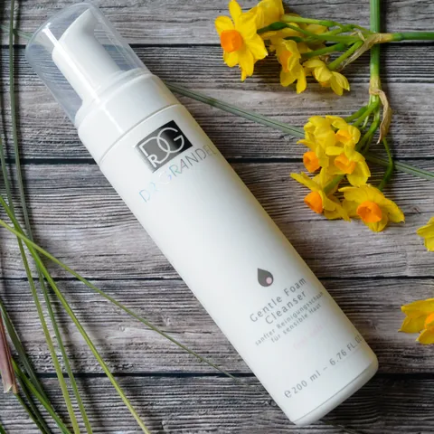 Sữa Rửa Mặt Tạo Bọt Nhẹ Dr.Grandel Gentle Foam Cleanser - Chăm Sóc Da Nhạy Cảm, Giữ Ẩm Tự Nhiên, Lọt Top Mỹ Phẩm Chất Lượng