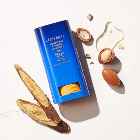 Kem Chống Nắng Dạng Thỏi Shiseido Perfect Sun Protector Clear Stick SPF50+ PA++++ - Bảo vệ da toàn diện, mịn màng, tiện lợi khi sử dụng