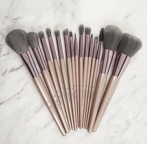 Bộ Cọ Trang Điểm 15 Cây BH Cosmetics Lavish Elegance - Thiết Kế Sang Trọng, Chất Liệu Cao Cấp, Phù Hợp Mọi Loại Da