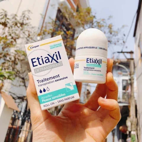 Lăn Khử Mùi Etiaxil 15ml - Sản Phẩm Dành Cho Da Hỗn Hợp và Nhạy Cảm, Khử Mùi Hôi Hiệu Quả, Chăm Sóc Da Mềm Mại