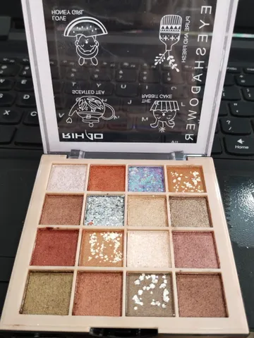 Set phấn mắt 16 ô Rindo nhũ kim tuyến Hàn Quốc NO.8147 - Mỹ phẩm trang điểm mắt lâu trôi, sắc màu đa dạng và bắt mắt