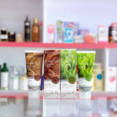 Sữa Rửa Mặt 3W Clinic 100ml - Dưỡng Da Sạch Sáng, Cấp Ẩm, Phù Hợp Mọi Loại Da, Chống Mụn Từ Hàn Quốc