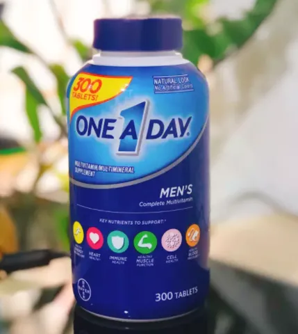Vitamin Tổng Hợp One A Day Dành Cho Nam dưới 50 Tuổi - 300 Viên Tăng Cường Năng Lượng & Sức Khỏe, Hỗ Trợ Tinh Thần và Sức Đề Kháng