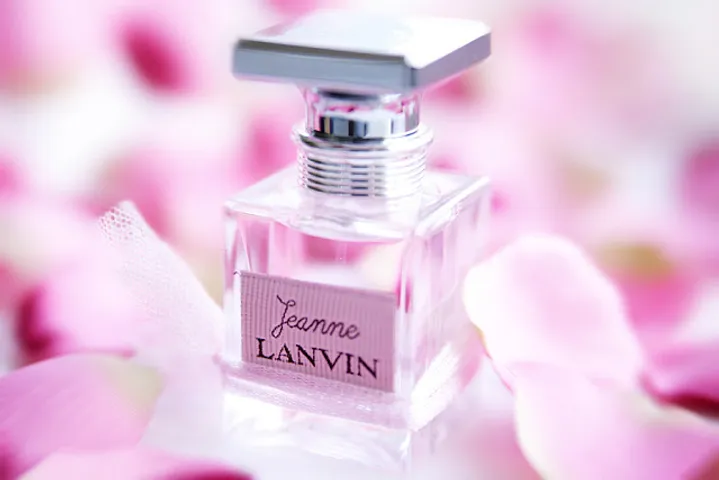 Nước hoa Jeanne Lanvin - Hương hoa cỏ trái cây nhẹ nhàng, tươi mát, nữ tính, hoàn hảo cho mùa xuân hè - Chiết 10ml và Full 50ml