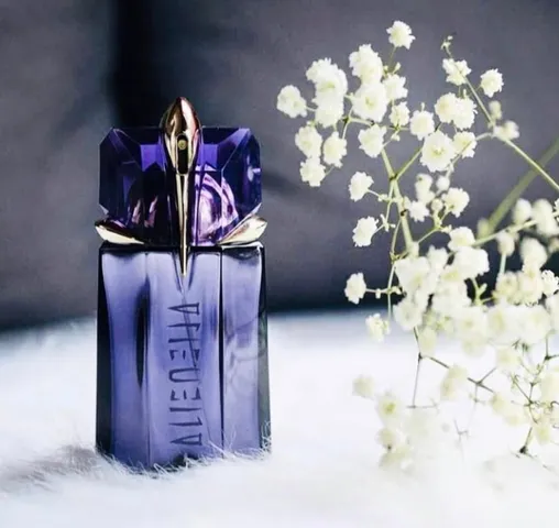 Nước Hoa Nữ Thierry Mugler Alien EDP - Hương Bí Ẩn Quyến Rũ, Hoa Nhài, Hổ Phách, Gỗ - Sự Tự Tin Trong Từng Giọt Nước Hoa
