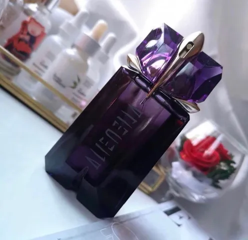Nước Hoa Nữ Thierry Mugler Alien EDP - Hương Bí Ẩn Quyến Rũ, Hoa Nhài, Hổ Phách, Gỗ - Sự Tự Tin Trong Từng Giọt Nước Hoa