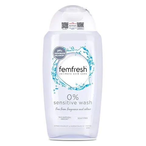 Dung dịch vệ sinh phụ nữ Femfresh Sensitive 250ml - Gel chăm sóc vùng kín cho da nhạy cảm, Made in UK, không chứa Parabens