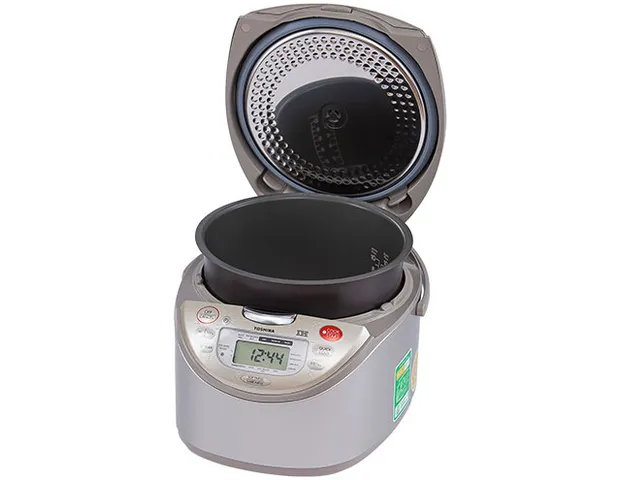 Nồi cơm điện cao tần Toshiba 1.8L RC-18RH(CG)VN - Công nghệ IH, Lòng nồi chống dính Diamond, Nấu nhanh, Giữ ấm 24h, Chức năng đa dạng
