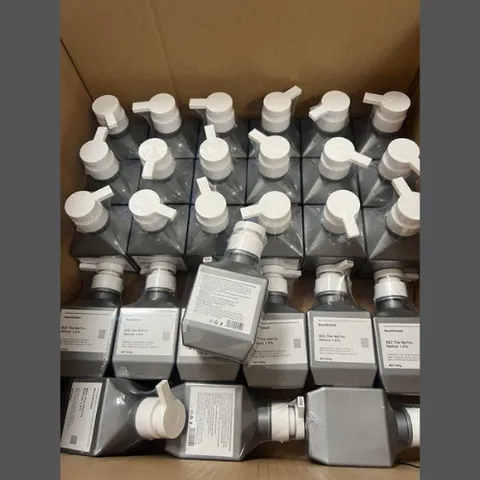 Kem Kích Trắng Da Body Royal Retinol B22 The Matrix Retinol 1.5% 200g - Dưỡng Da Mịn Màng, Làm Mờ Thâm, Tăng Độ Đàn Hồi Da