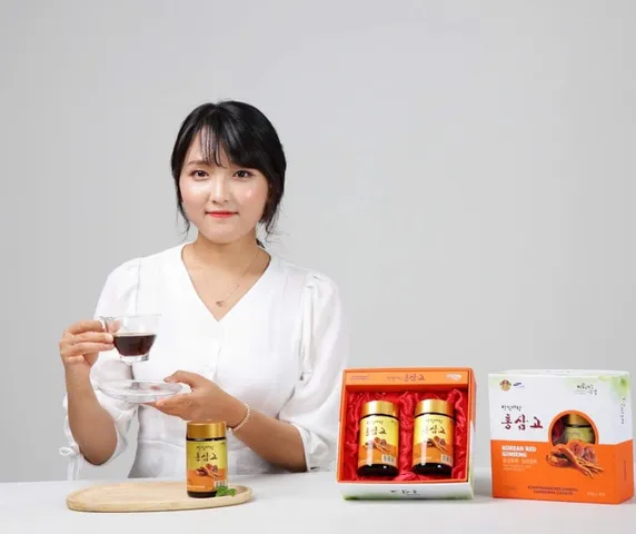 Cao Hồng Sâm Linh Chi Achimmadang Hàn Quốc - Hộp 2 Lọ 240g - Giải Pháp Tăng Cường Sức Khỏe Từ Thiên Nhiên