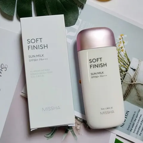 Kem Chống Nắng Missha Soft Hồng Finish SPF 50+ - Bảo Vệ Da Từ Ánh Nắng Hiệu Quả, Lớp Kem Mỏng Nhẹ, Tự Nhiên, Dành Cho Da Dầu, Nhạy Cảm