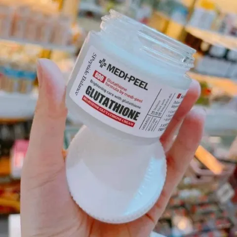 Kem Dưỡng Trắng Da Medi-Peel Bio-Intense Glutathione White Cream 50gr - Dưỡng Trắng, Cải Thiện Tone Da, Ngăn Ngừa Lão Hóa