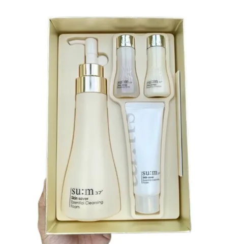 Set Sữa Rửa Mặt Su:m37 Skin Saver - Gel Tạo Bọt Làm Sạch & Cấp Ẩm Cho Da Nhạy Cảm - Bộ Quà Tặng Chăm Sóc Da