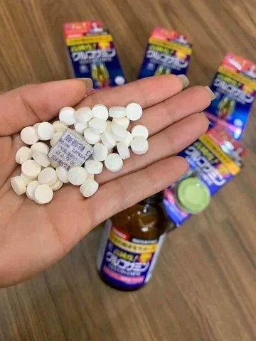 Viên uống hỗ trợ xương khớp Glucosamine Orihiro - Bổ sung dinh dưỡng cho xương chắc khỏe, giảm đau khớp hiệu quả.