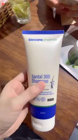 Dầu Gội Santal 300 Biocare Pharma - Giảm Gàu, Ngăn Ngừa Nấm, Dưỡng Tóc Mượt Mà, 200ml