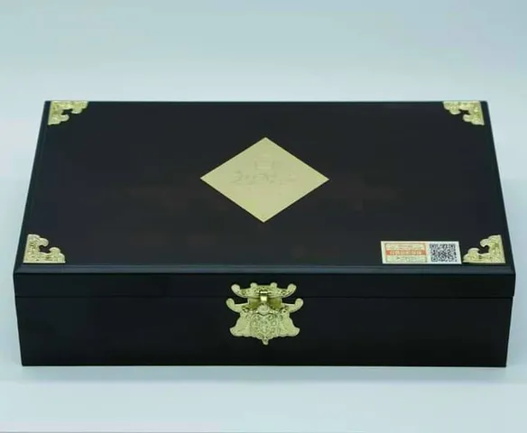 Cao Hồng Sâm 6 Năm Tuổi Hàn Quốc Hộp Gỗ Cao Cấp - Set 4 Lọ Bổ Sung Sức Khỏe, Giảm Căng Thẳng, Tăng Cường Sinh Lực