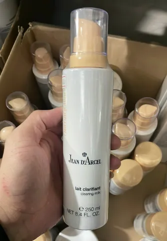 Sữa Rửa Mặt Jean D'Arcel Clearing Milk 250ml - Giải Pháp Duy Trì Da Dầu, Ngăn Ngừa Mụn, Làm Sạch Sâu, Phù Hợp Với Da Nhạy Cảm