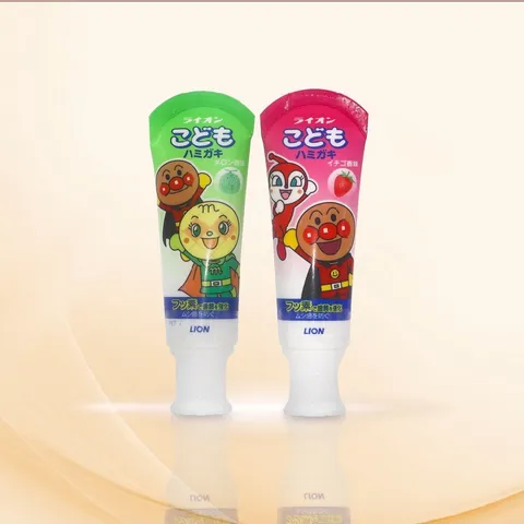 Kem Đánh Răng Trẻ Em Lion 40gr - An Toàn Khi Nuốt, Hương Trái Cây Tự Nhiên, Dành Cho Trẻ Từ 1 Tuổi, Xuất Xứ Nhật Bản