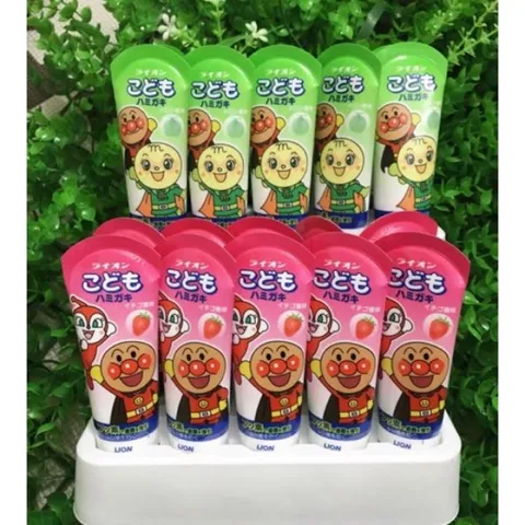 Kem Đánh Răng Trẻ Em Lion 40gr - An Toàn Khi Nuốt, Hương Trái Cây Tự Nhiên, Dành Cho Trẻ Từ 1 Tuổi, Xuất Xứ Nhật Bản