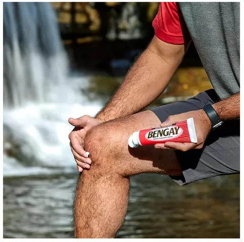 Kem Xoa Bóp Giảm Đau BENGAY Ultra Strength 113g x 2 Tuýp - Giảm Đau Cơ Khớp Nhanh Chóng, Phù Hợp Cho Người Già Và Vận Động Viên