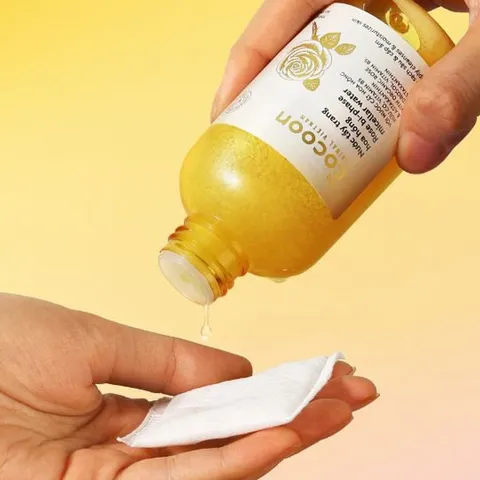 Nước Tẩy Trang Hoa Hồng Cocoon 310ml - Dưỡng Ẩm & Làm Sạch Làn Da Nhạy Cảm, Không Hương Liệu, Dễ Dàng Sử Dụng