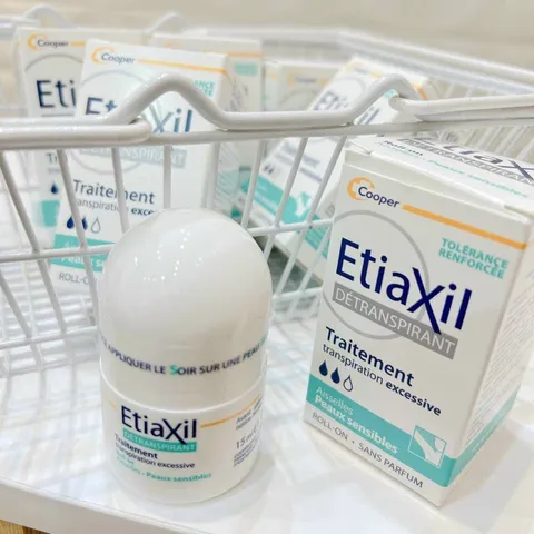 Lăn khử mùi Etiaxil màu xanh - Giảm mồ hôi và khử mùi hiệu quả cho da nhạy cảm, sản phẩm xuất xứ Pháp, tiện dụng 15ml.