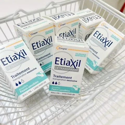 Lăn khử mùi Etiaxil màu xanh - Giảm mồ hôi và khử mùi hiệu quả cho da nhạy cảm, sản phẩm xuất xứ Pháp, tiện dụng 15ml.