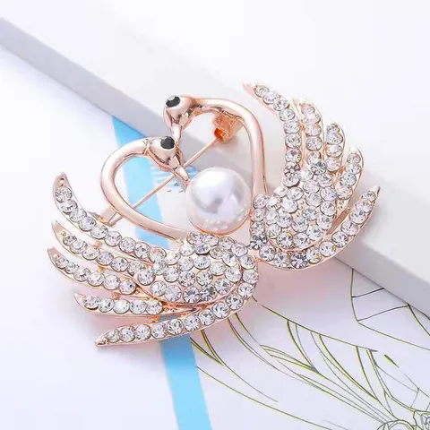 Ghim Cài Áo Đính Đá Thiên Nga Đôi Cho Nữ - Phụ Kiện Thời Trang Sang Trọng Cho Tiệc Cưới & Dạo Phố, Kích Thước 6x4.3cm