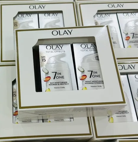 Bộ kem dưỡng Olay Total Effects 7 in 1 Ngày & Đêm - Dưỡng ẩm và Chống lão hoá, 37ml x 2 Chai, Mỹ