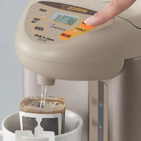 Bình thủy điện tử Zojirushi CD-JUQ30 - 3.0L, Hẹn Giờ, Khử Mùi Clo, Chế Độ Giữ Nhiệt 98°C, Thiết Kế Sang Trọng, An Toàn Và Tiện Lợi
