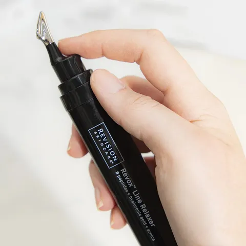 Serum Xoá Nhăn Revision Revox Line Relaxer - Trẻ Hóa Da Toàn Diện 20ml, Giảm Nếp Nhăn, Tăng Độ Đàn Hồi Da