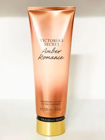 Sữa Dưỡng Thể Victoria's Secret Amber Romance 236ml - Lotion Hương Nước Hoa Dưỡng Ẩm Quyến Rũ, Chăm Sóc Da Toàn Thân