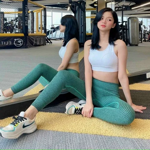 Quần Legging Dài Nữ Tập Gym Yoga Chạy Bộ - Chấm Mông Thể Thao Mát Mẻ, Size M-L