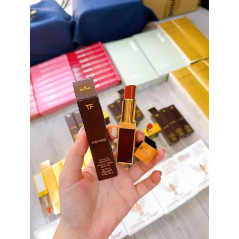 Son Thỏi Tom Ford Lip Color Satin Matte 3.3g - Son Dưỡng Cao Cấp, Màu Sắc Đa Dạng, Giúp Môi Mềm Mịn và Đầy Sức Sống