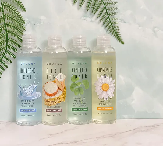 Nước Hoa Hồng Orjena Chiết Xuất Hoa Cúc 250ML - Se Khít Lỗ Chân Lông, Phục Hồi Da Dầu Nhờn, Dưỡng Ẩm Hiệu Quả